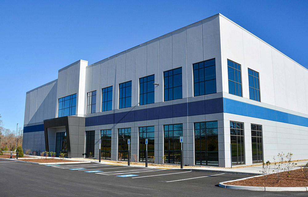 JLL arranges sale of 237,880 s/f logistics facility in Wilmington, MA